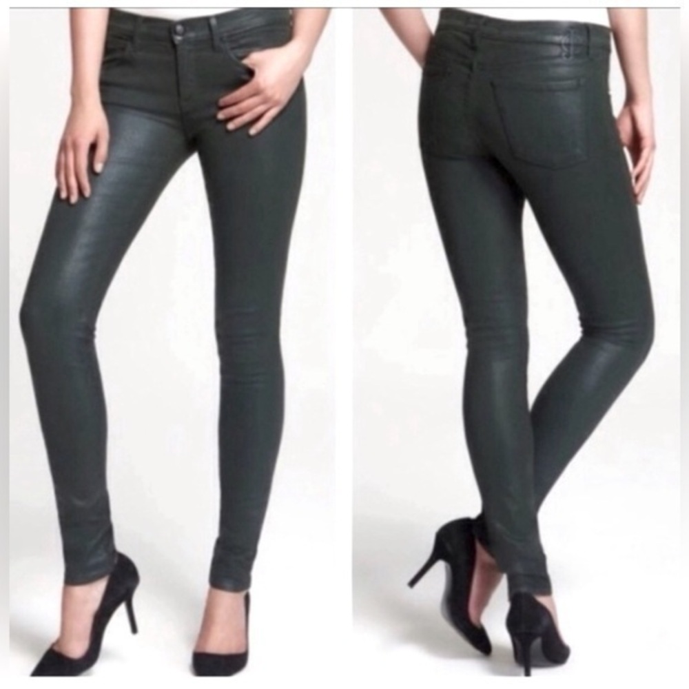 Juicy Couture Jeans wax coated 25 skinny embroidered logo crystal 5 pocket NWOT